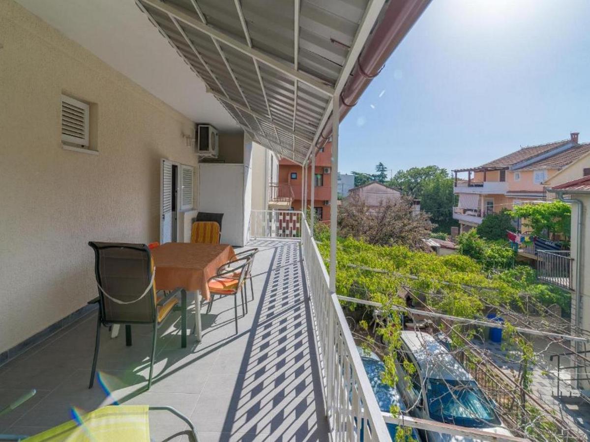 Apartmani Lucia Biograd Biograd Na Moru Eksteriør billede