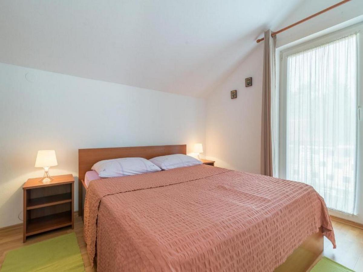 Apartmani Lucia Biograd Biograd Na Moru Eksteriør billede