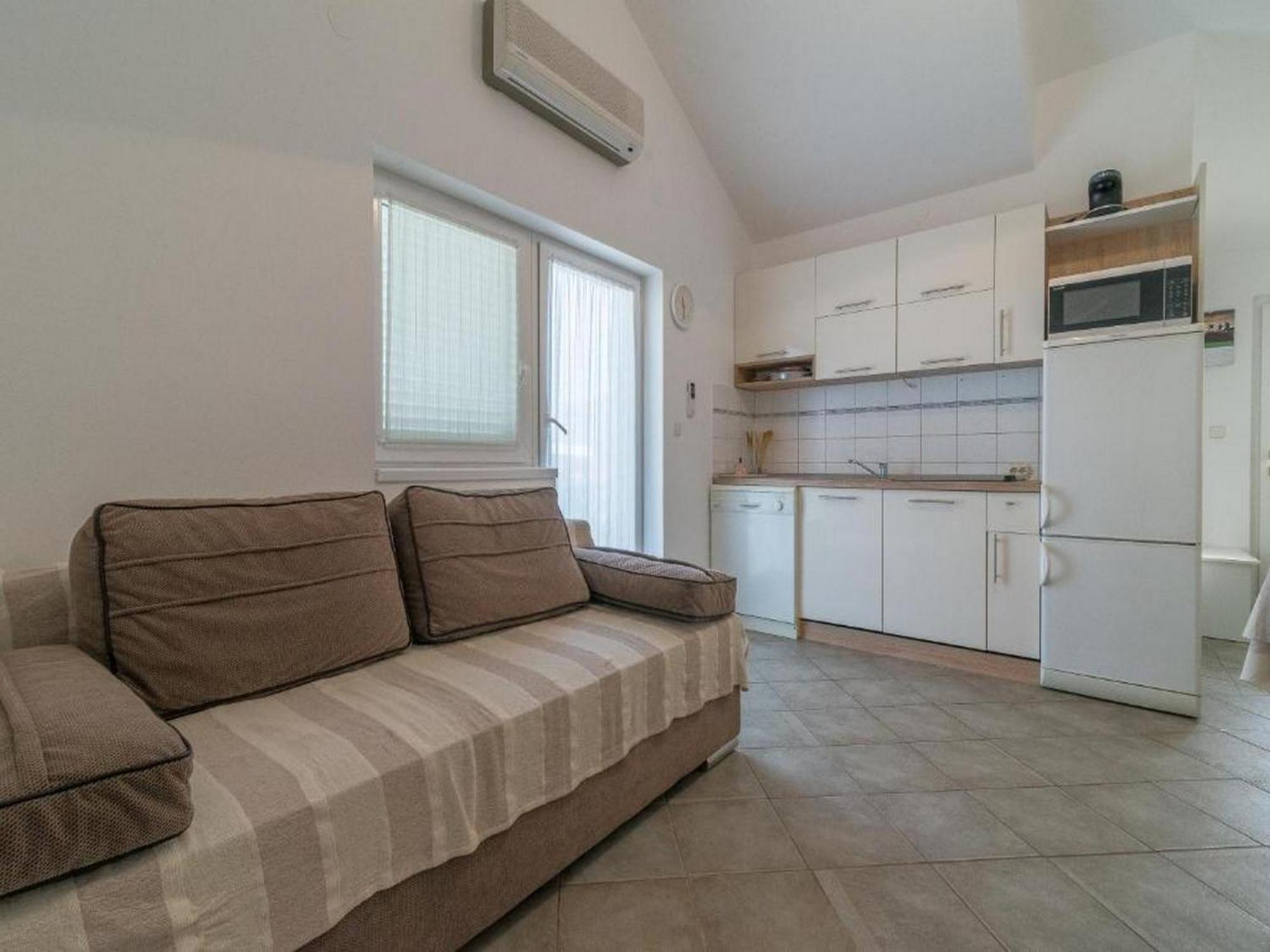 Apartmani Lucia Biograd Biograd Na Moru Værelse billede